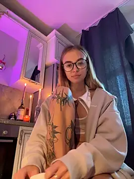 enjoy my beauty online show from 10.08.25