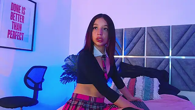 Laura Dicardy online show from 11.19.25