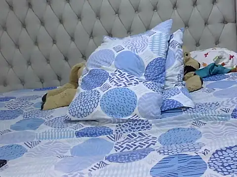 Curvy matilda online show from 02.06.26