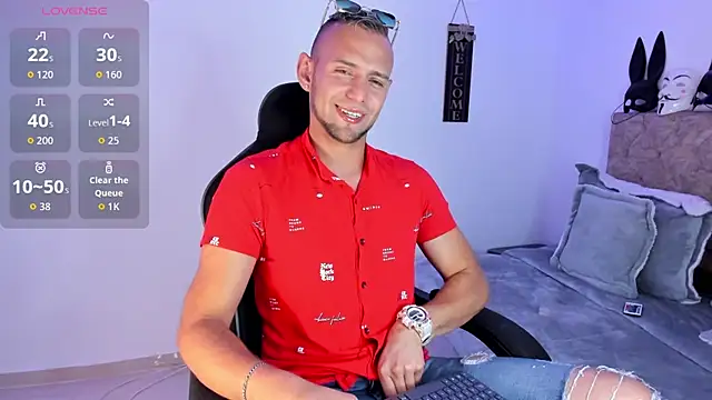 Snapshot of Damon_Bakert chatting on 09.30.25 Damon Bakert online show from 09.30.25