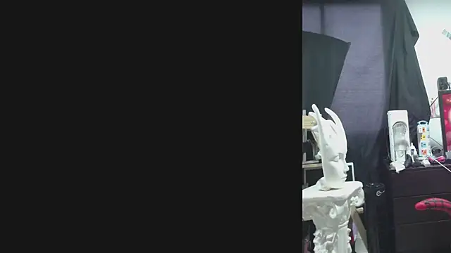 angelacianuro  online show from 10.16.25