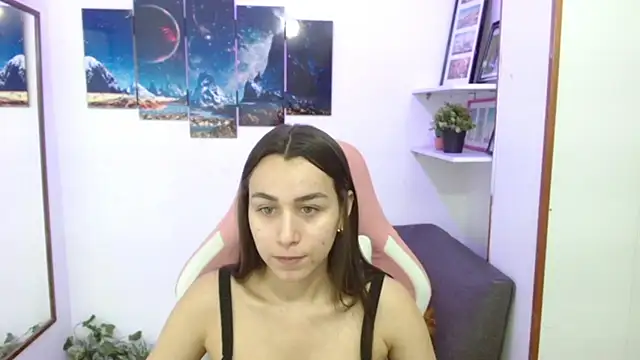 EmmaMyerss  online show from 03.03.25