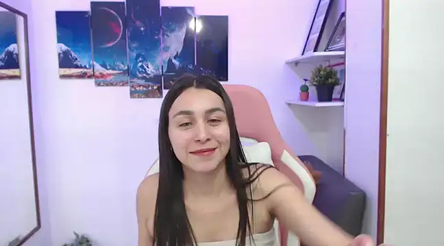 EmmaMyerss  online show from 03.15.25