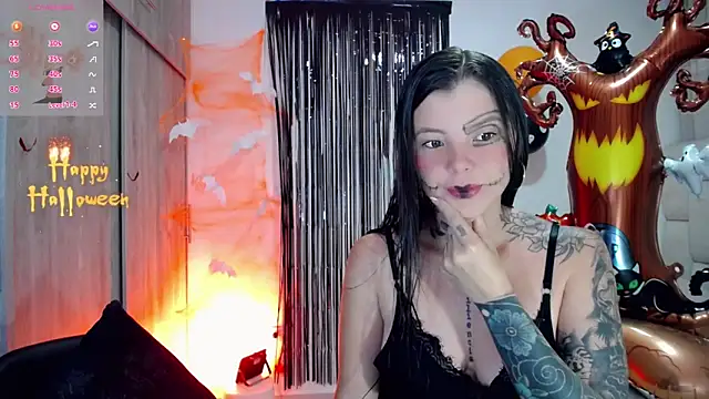 basic Instinct online show from 10.15.25