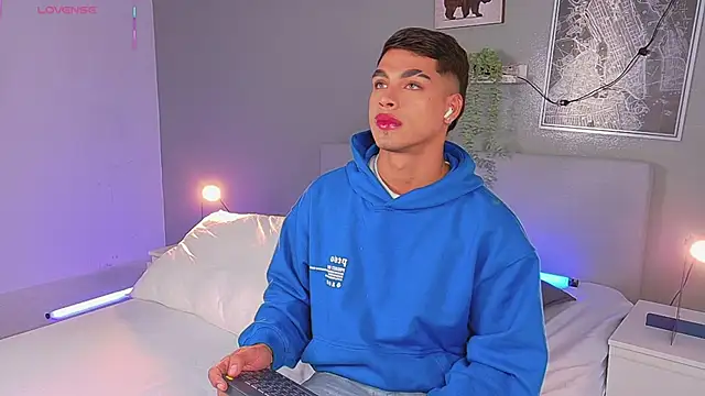 Ken-boy  online show from 10.01.25