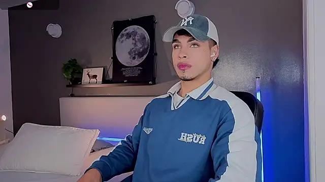 Ken-boy  online show from 10.13.25