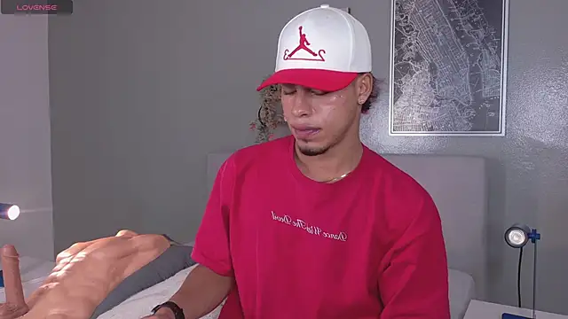 Snapshot of Ken-boy_ chatting on 03.24.26 Ken-boy online show from 03.24.26