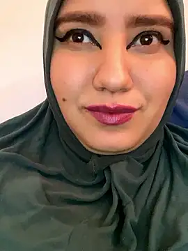 Snapshot of hannahayat chatting on 12.02.24 hannahayat online show from 12.02.24