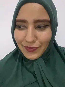 Snapshot of hannahayat chatting on 12.04.24 hannahayat online show from 12.04.24