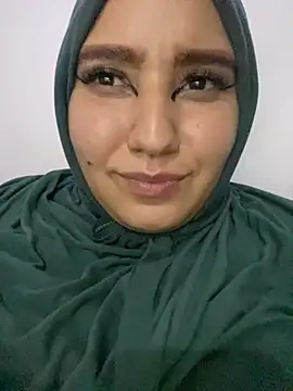 Snapshot of hannahayat chatting on 12.19.24 hannahayat online show from 12.19.24