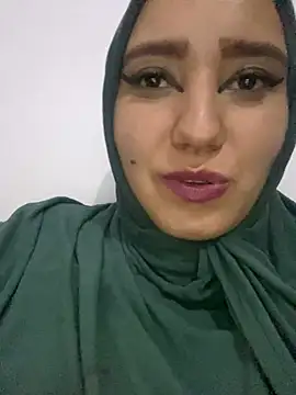 Snapshot of hannahayat chatting on 12.27.24 hannahayat online show from 12.27.24