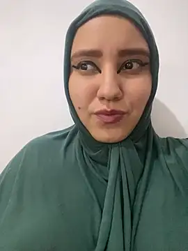 Snapshot of hannahayat chatting on 01.04.25 hannahayat online show from 01.04.25