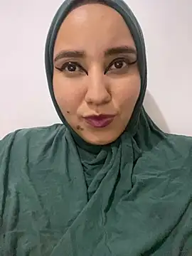 Snapshot of hannahayat chatting on 01.16.25 hannahayat online show from 01.16.25
