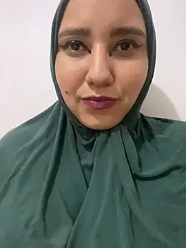 Snapshot of hannahayat chatting on 01.17.25 hannahayat online show from 01.17.25