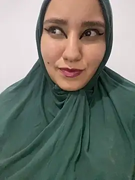 Snapshot of hannahayat chatting on 01.25.25 hannahayat online show from 01.25.25