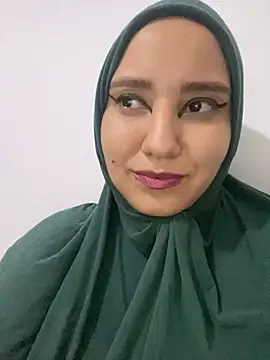Snapshot of hannahayat chatting on 01.25.25 hannahayat online show from 01.25.25