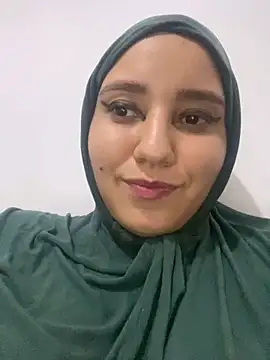Snapshot of hannahayat chatting on 01.26.25 hannahayat online show from 01.26.25