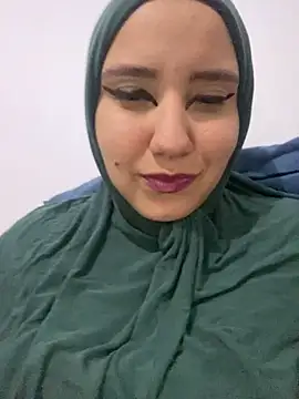 Snapshot of hannahayat chatting on 02.08.25 hannahayat online show from 02.08.25