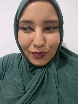 Snapshot of hannahayat chatting on 02.08.25 hannahayat online show from 02.08.25