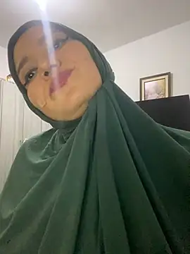 Snapshot of hannahayat chatting on 02.10.25 hannahayat online show from 02.10.25