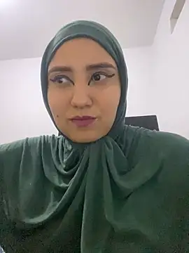 Snapshot of hannahayat chatting on 03.08.25 hannahayat online show from 03.08.25