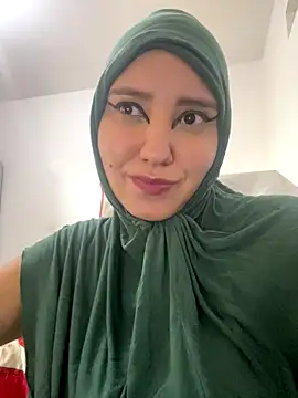 hannahayat online show from 09.17.25