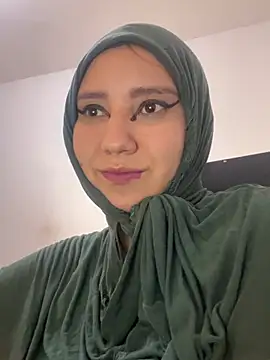 hannahayat online show from 04.10.26