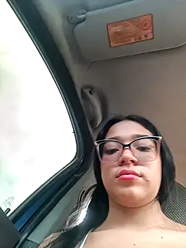 -VICKKY online show from 12.30.24