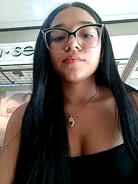 -VICKKY online show from 01.15.25