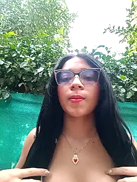 -VICKKY online show from 01.17.25