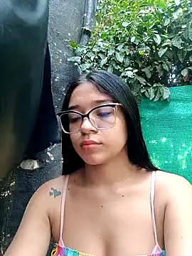 -VICKKY online show from 01.27.25