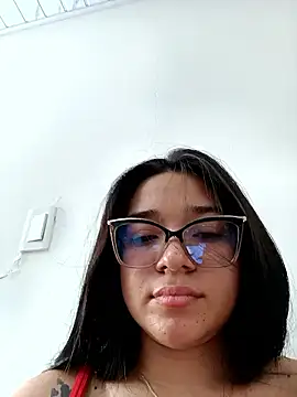 Snapshot of -VICKKY chatting on 01.05.26 -VICKKY online show from 01.05.26