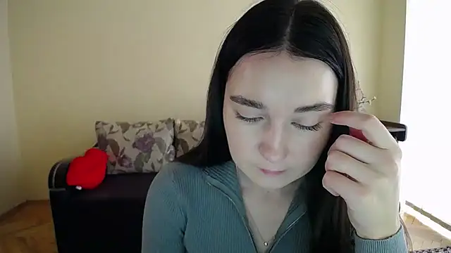 Pretty shy online show from 11.11.25