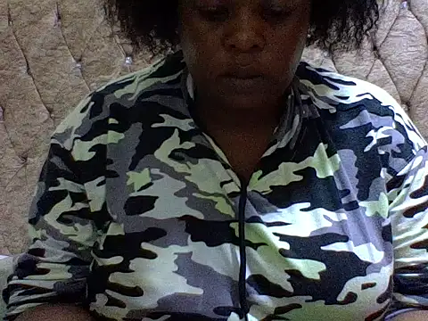 zoey10 online show from 12.14.25