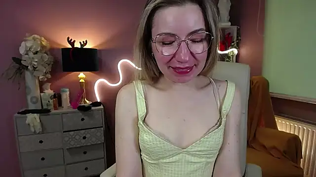Mia Tasty online show from 12.20.24