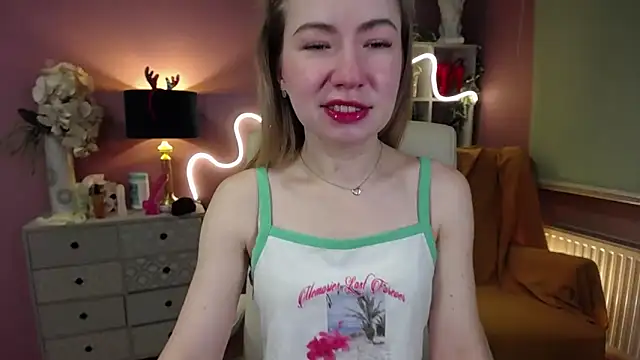 Mia Tasty online show from 12.28.24