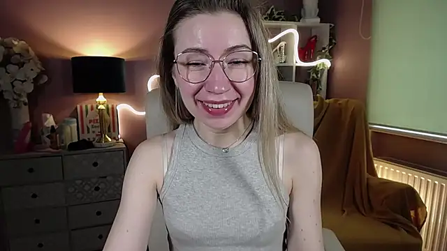 Mia Tasty online show from 02.03.25