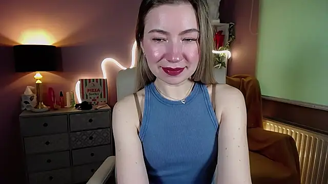 Mia Tasty online show from 03.14.25