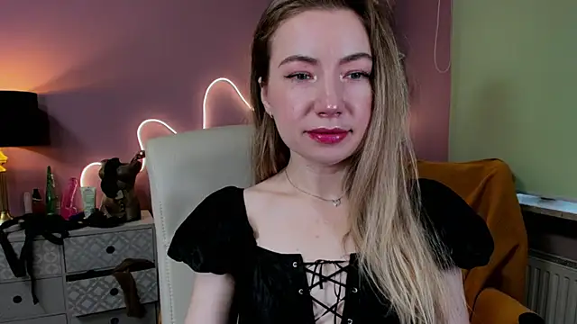 Mia Tasty online show from 10.02.25