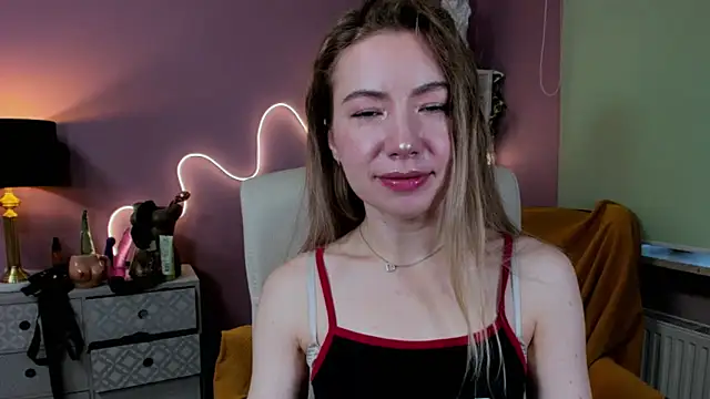 Mia Tasty online show from 10.16.25