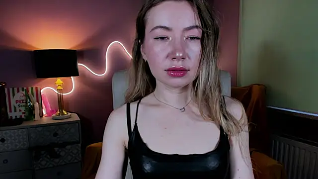 Mia Tasty online show from 11.08.25