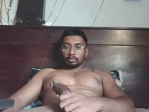 Snapshot of chennaibull101 chatting on 01.02.25 chennaibull101 online show from 01.02.25