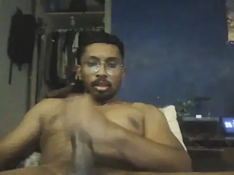 Snapshot of chennaibull101 chatting on 01.13.25 chennaibull101 online show from 01.13.25