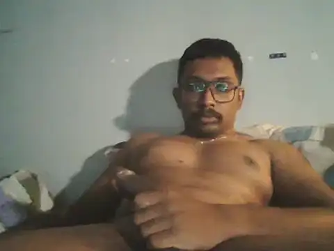 Snapshot of chennaibull101 chatting on 09.24.25 chennaibull101 online show from 09.24.25