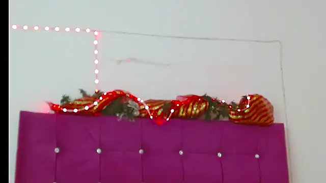 chantalsemenova1 online show from 12.20.24