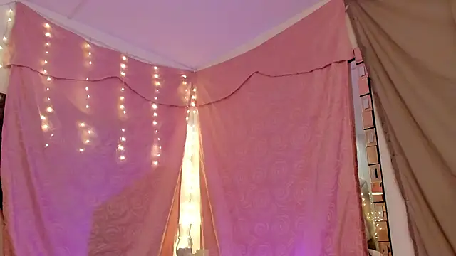 BonnieCute  online show from 11.08.25