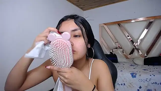 antonella sweetlittle online show from 12.24.24