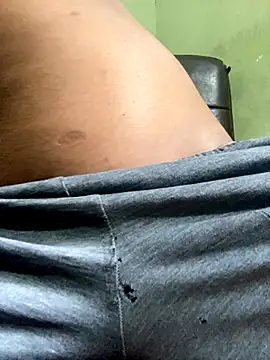 hottbooyy online show from 12.04.25