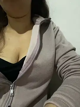 farah-36 online show from 11.18.25