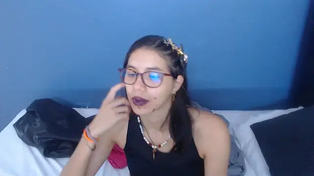 nextdoor fantasy1 online show from 02.12.25